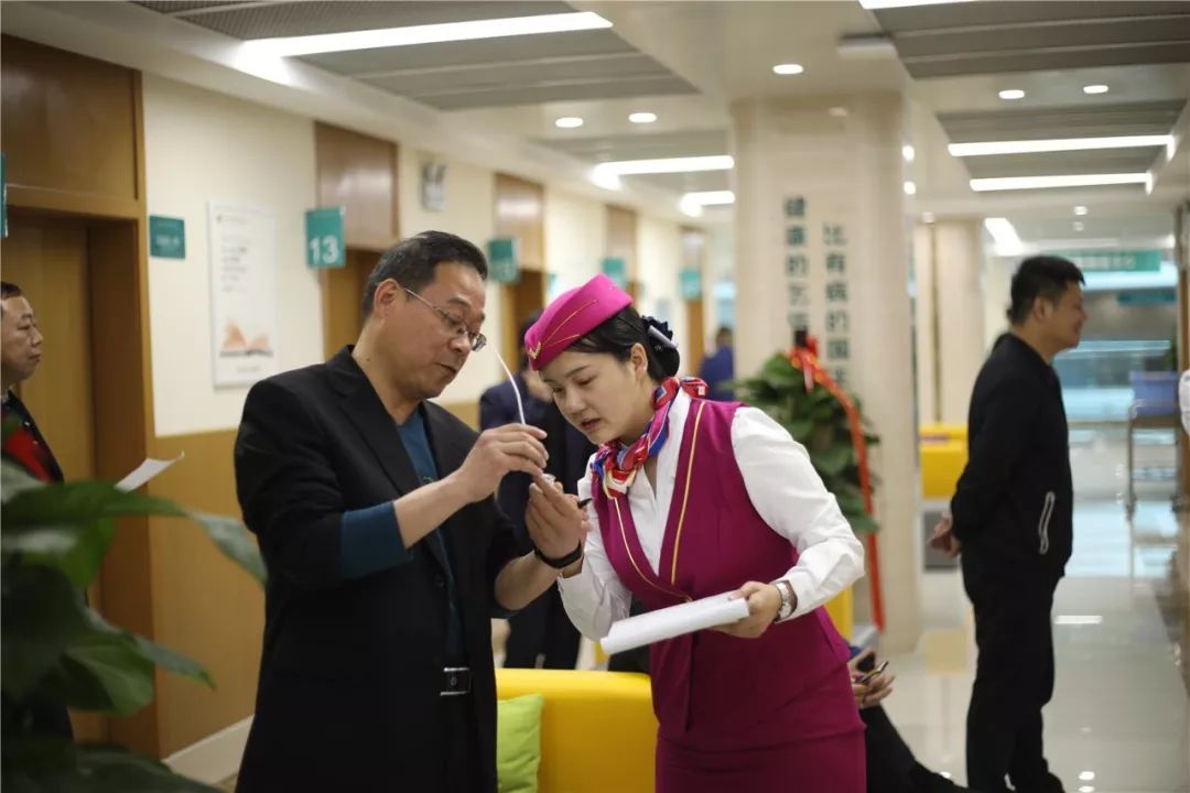 平凉24小时套医保卡(北京医保卡使用指南)